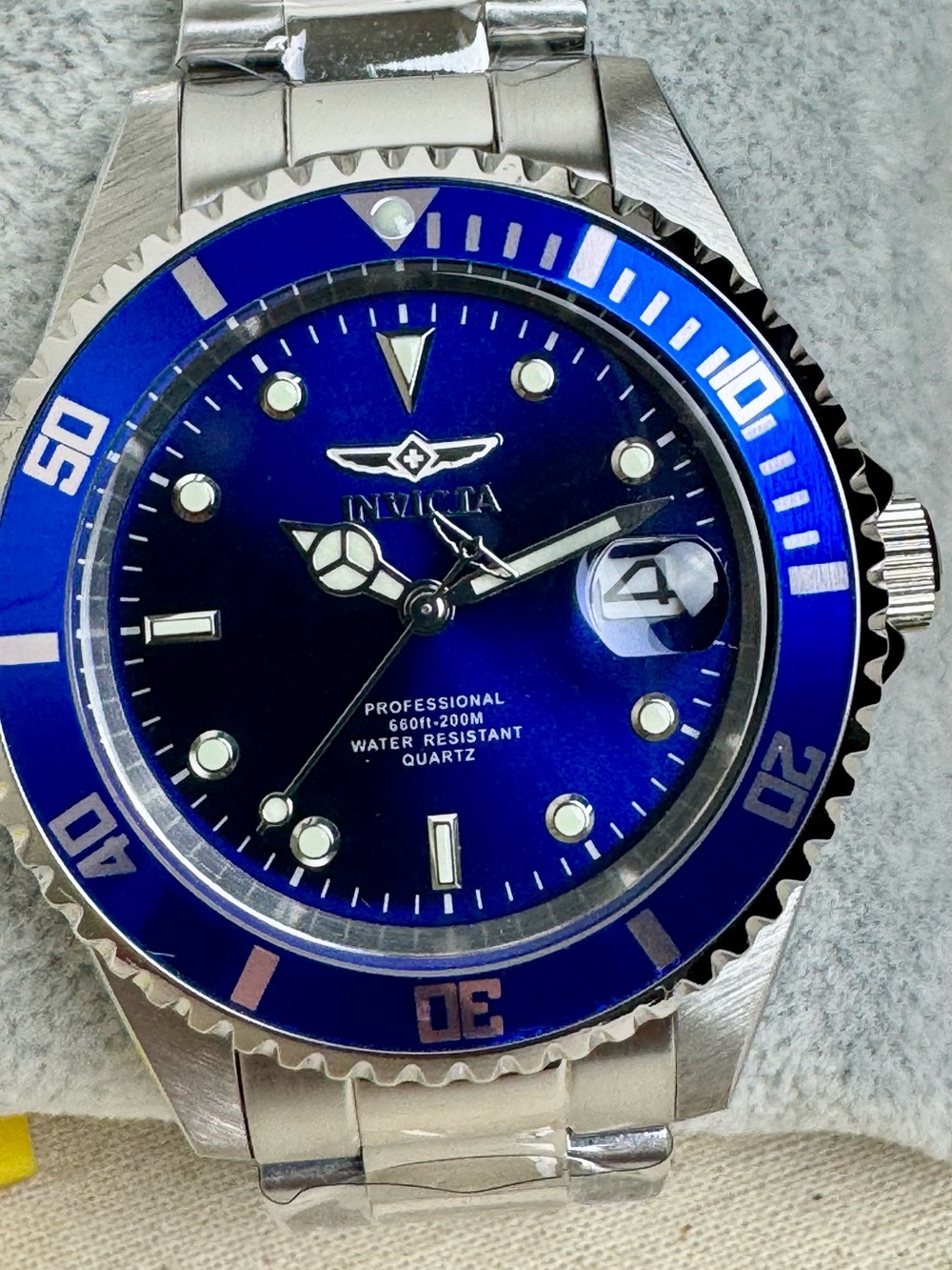 Invicta Pro Diver Blue Dial / Blue Coin-Edge Bezel 37.5mm Quartz Watch NWT